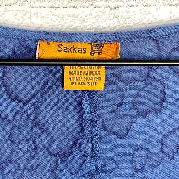 Blue Sakkas Top With Beautiful Details and Color Plus Size - Picture 6 of 11